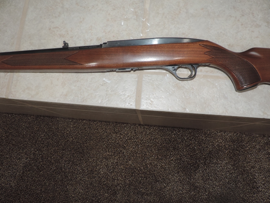  - WINCHESTER 490 IN 22 CALIBER LIKE NEW - Picture 10