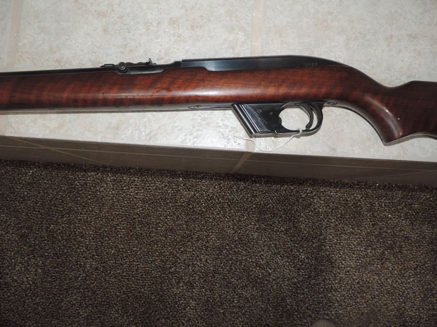  - WINCHESTER 77 IN 22 CALIBER WITH NO RESERVE - Picture 3