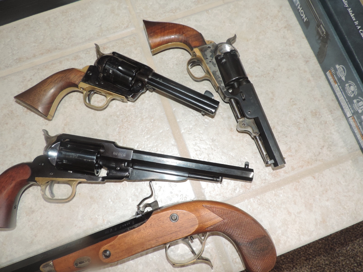 4 Black Powder Pistols With No Reserve And Sold As Is For Sale At   20181030142740 5286 