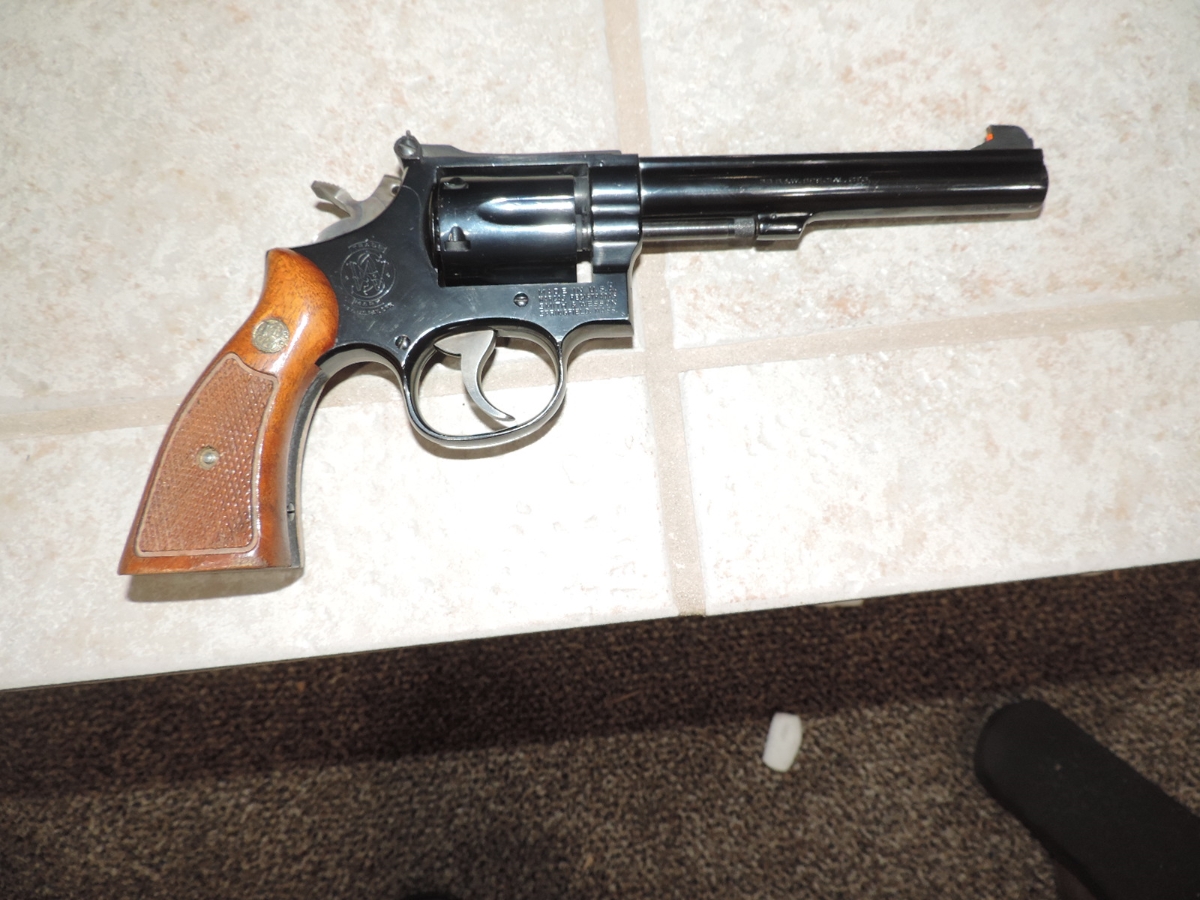 - SMITH WESSON 14-4 38 SPECIAL WITH PINNED BARREL NO RESERVE - Picture 2 - SMITH WESSON 14-4 38 SPECIAL WITH PINNED BARREL NO RESERVE - Picture 2