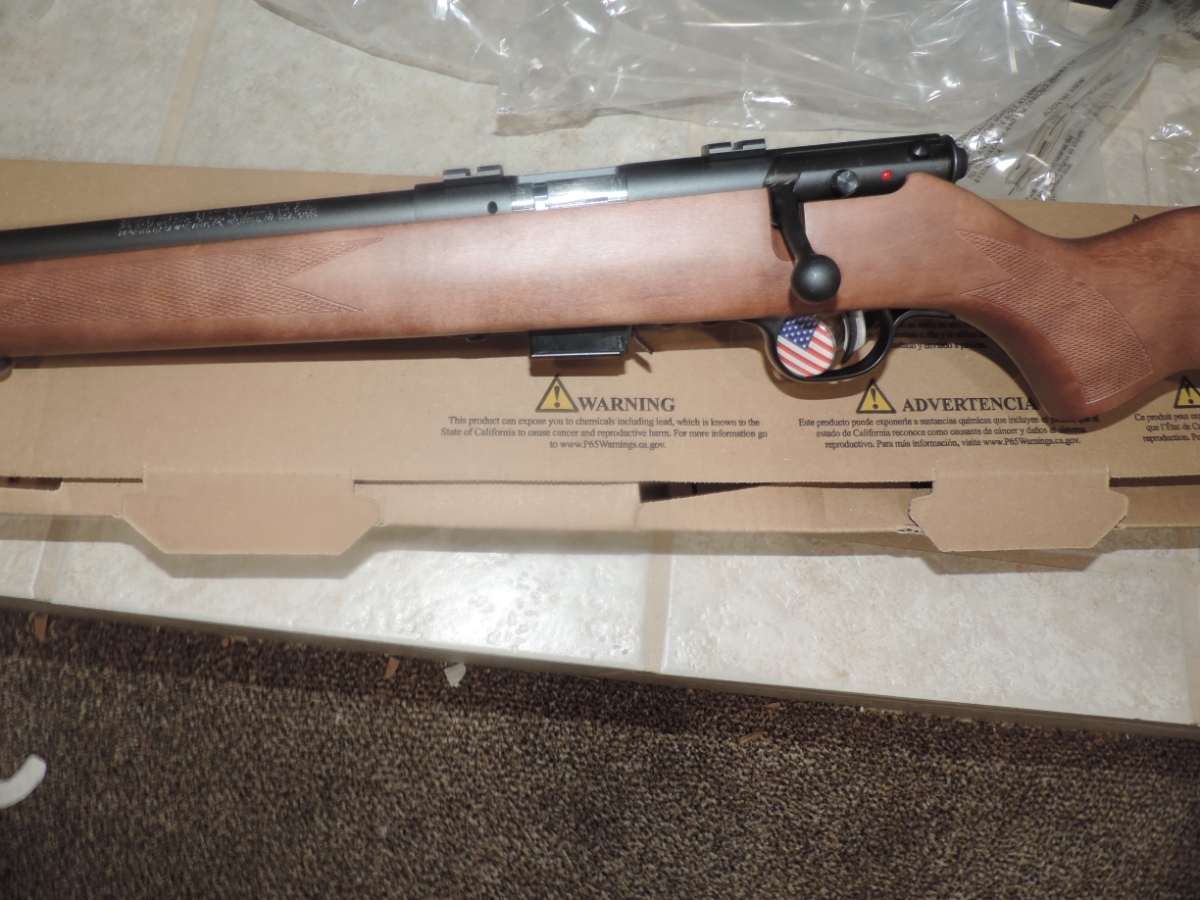 Savage 93r17 Heavy Barrel 17 Hmr Left Handed New In The Box No Reserve ...