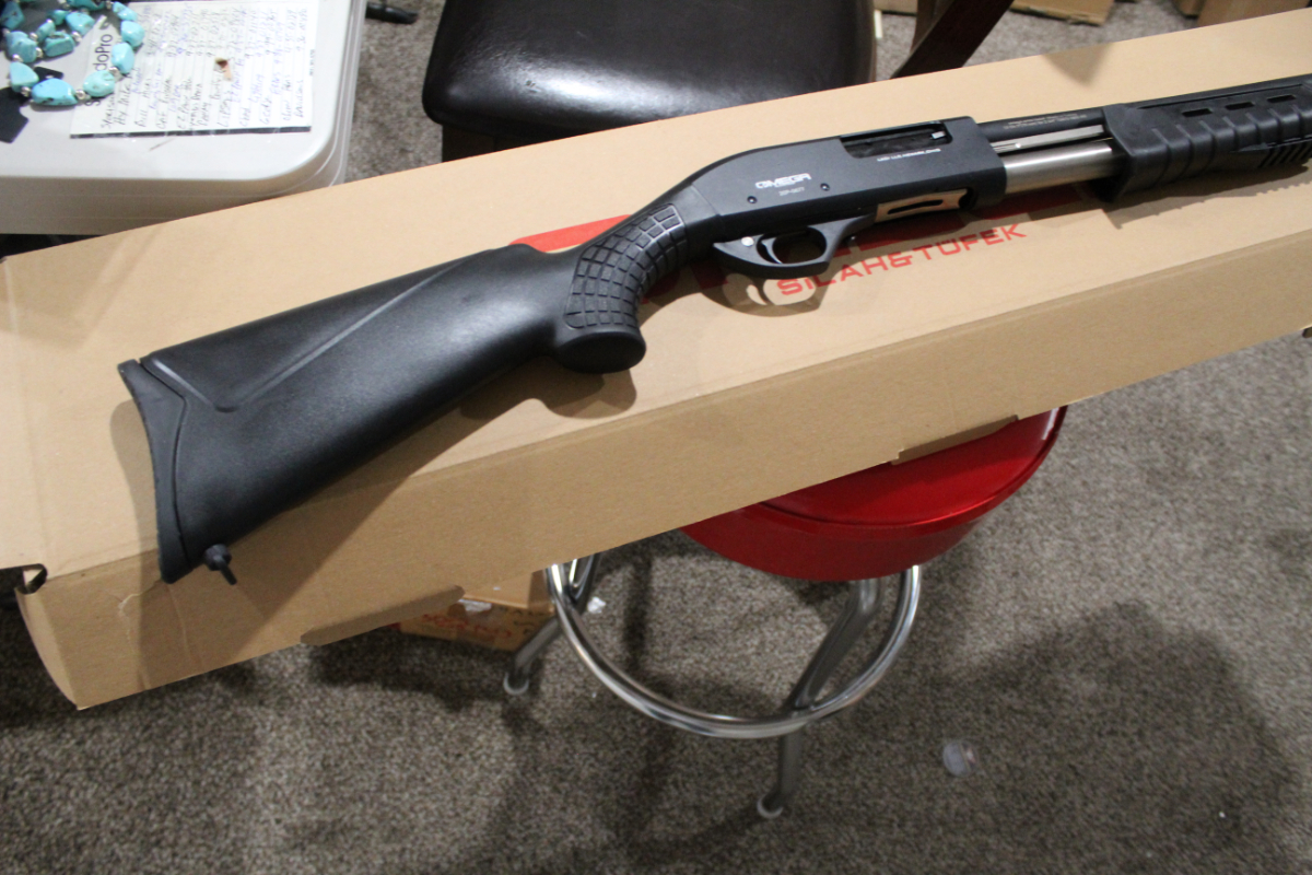 Omega 12 Gauge Home Defense Shotgun 20 Inch Barrel No Reserve 12 Ga For