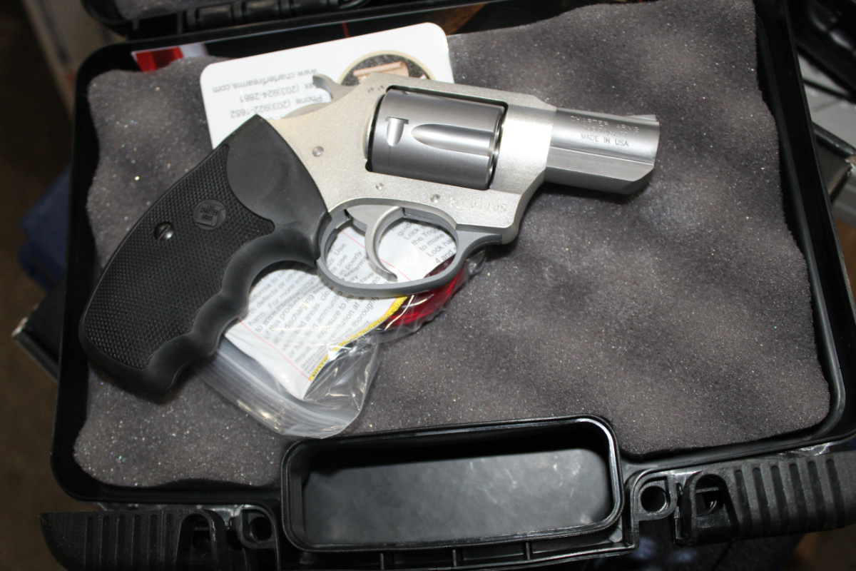 CHARTER ARMS UC LITE 38 SPECIAL STAINLESS NEW IN BOX NO RESERVE .38 ...