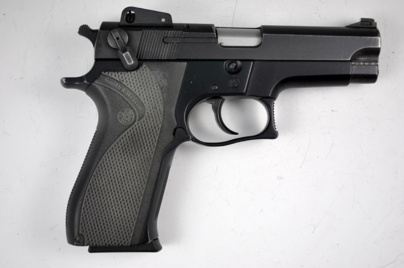 Smith wesson model 5904 9mm pistol for sale at gunauction 10821124