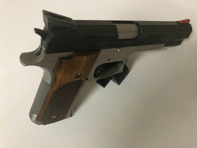 Smith & Wesson - Model 745, 4mags, NO BOX, NO C C FEE - Picture 4