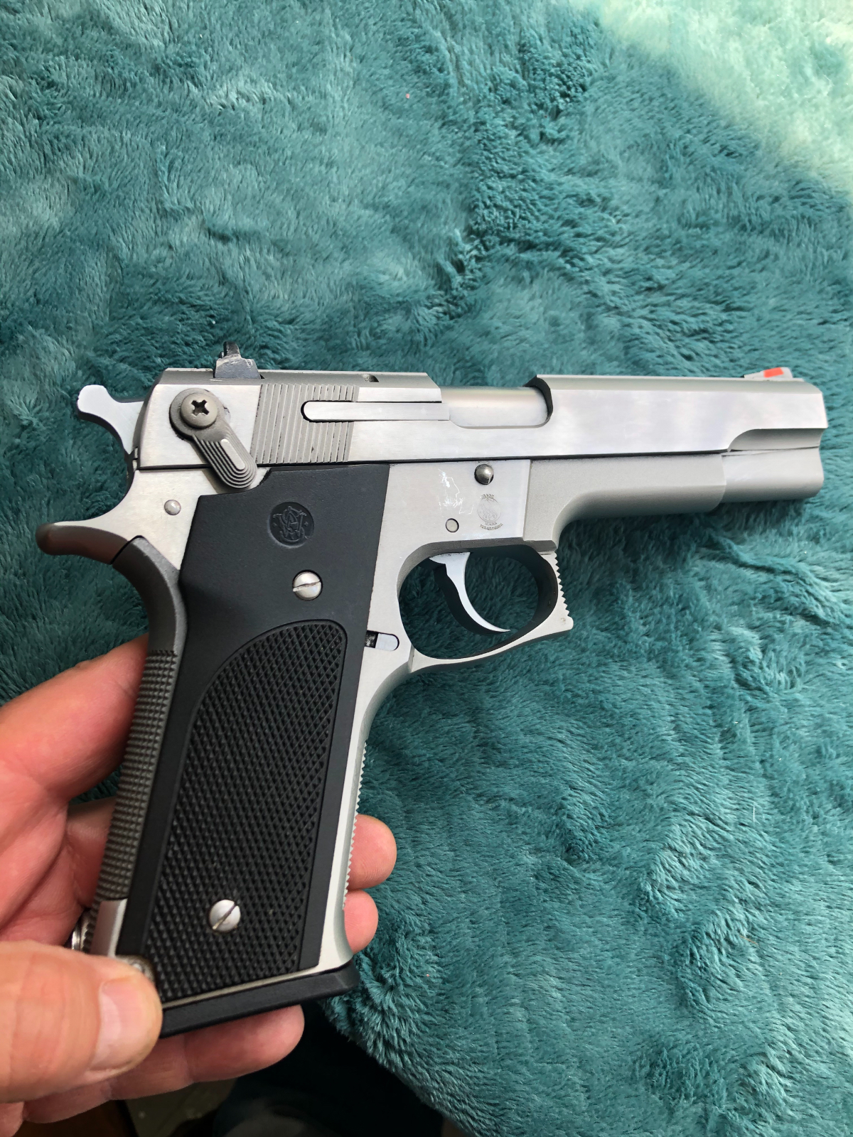 Smith & Wesson Model 645 .45 ACP - Picture 3